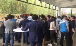 步科&迪卡儂： 智慧工廠落地從數字化開始